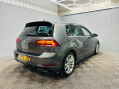Volkswagen Golf 2.0 TDI R-Line DSG Euro 6 (s/s) 5dr 22