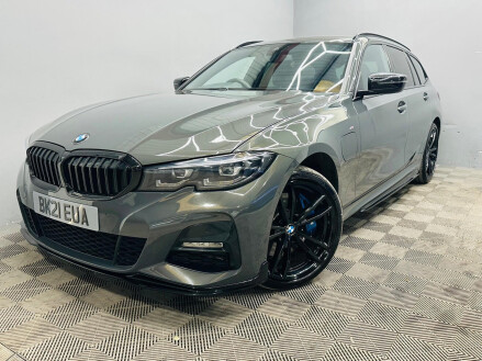 BMW 3 Series 2.0 330e 12kWh M Sport Pro Edition Touring Auto xDrive Euro 6 (s/s) 5dr