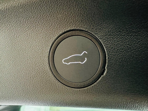 Tesla Model Y Auto RWD 5dr 24