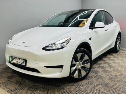 Tesla Model Y Auto RWD 5dr