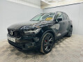 Volvo XC40 2.0 D4 R-Design Pro Auto AWD Euro 6 (s/s) 5dr 3