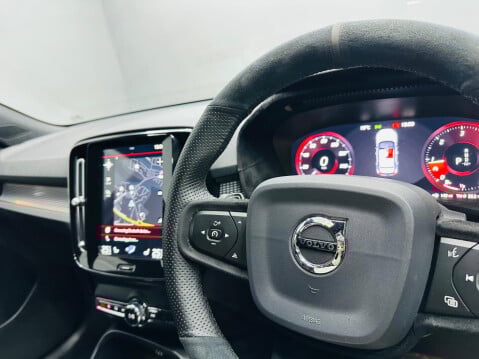 Volvo XC40 2.0 D4 R-Design Pro Auto AWD Euro 6 (s/s) 5dr 16