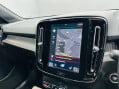 Volvo XC40 2.0 D4 R-Design Pro Auto AWD Euro 6 (s/s) 5dr 18