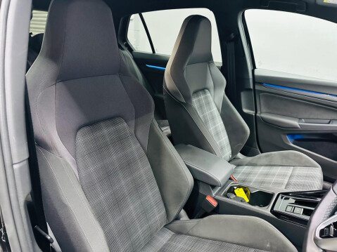 Volkswagen Golf 2.0 TDI GTD DSG Euro 6 (s/s) 5dr 17