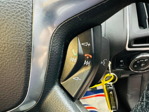 Ford Focus 1.6 Zetec Euro 5 5dr 11