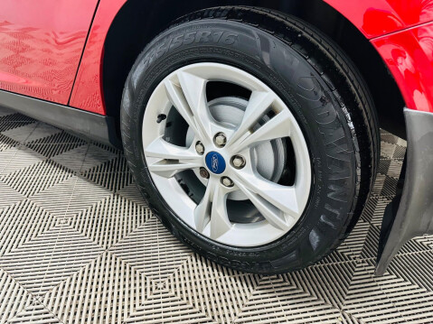 Ford Focus 1.6 Zetec Euro 5 5dr 20