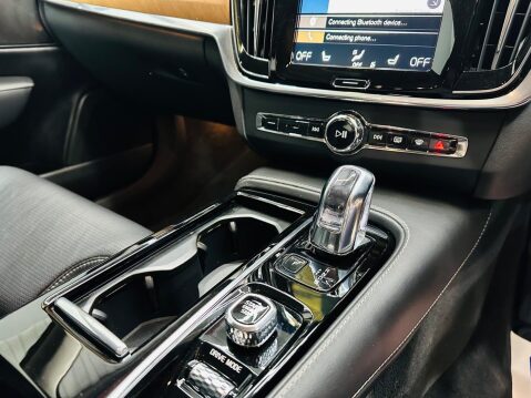Volvo S90 2.0h T8 Twin Engine 10.4kWh Inscription Pro Auto AWD Euro 6 (s/s) 4dr 13