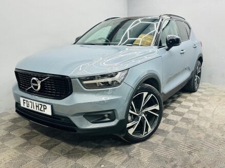 Volvo XC40 2.0 B4 MHEV R-Design Pro DCT Auto AWD Euro 6 (s/s) 5dr