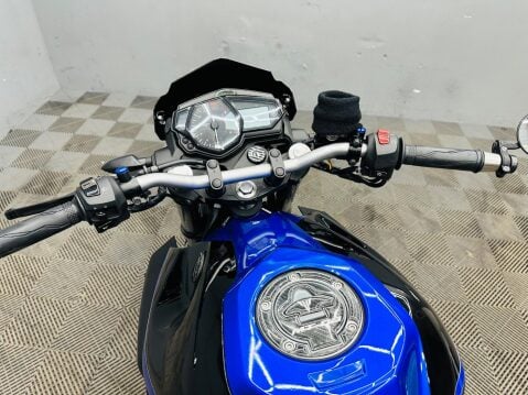 Yamaha MT-03 300 ABS Hyper-naked Euro 4 14