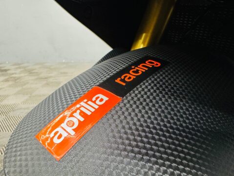 Aprilia RSV4 1000 1000 RR Euro 4 6
