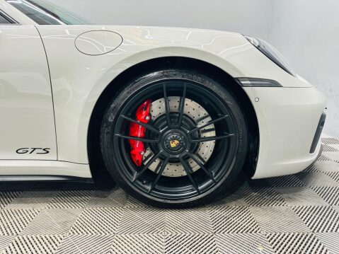 Porsche 911 3.0T 992 Carrera GTS Coupe 2dr Petrol PDK Euro 6 (s/s) (480 ps) 30