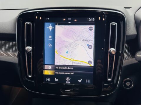 Volvo XC40 2.0 B4 MHEV R-Design Pro Auto Euro 6 (s/s) 5dr 13