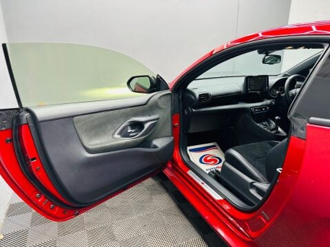 Toyota Yaris 1.6T GR Circuit AWD Euro 6 3dr 11