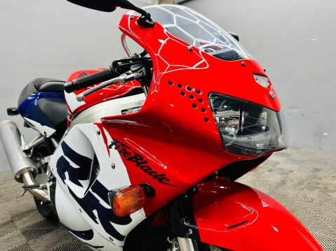 Honda CBR CBR 900 RR-X 6