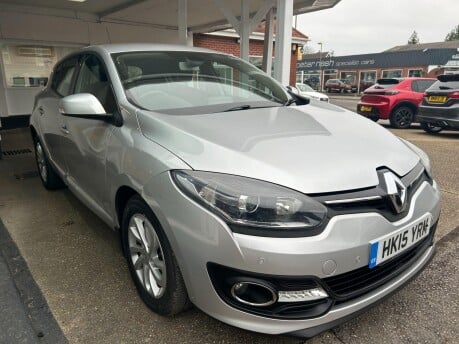 Renault Megane 1.6 dCi ENERGY Dynamique TomTom Euro 5 (s/s) 5dr 7