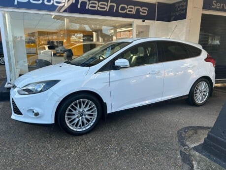 Ford Focus Zetec Euro 5 (s/s) 5dr 4