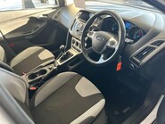 Ford Focus Zetec Euro 5 (s/s) 5dr 15