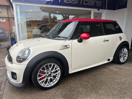 Mini Hatch 1.6 John Cooper Works Euro 5 (s/s) 3dr 2