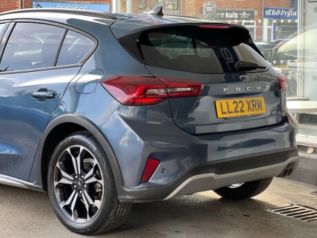 Ford Focus 1.0T EcoBoost MHEV Active Vignale DCT Euro 6 (s/s) 5dr 19