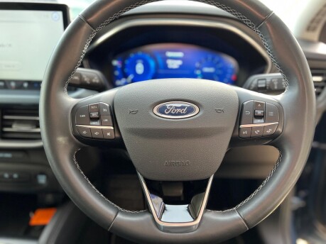 Ford Focus 1.0T EcoBoost MHEV Active Vignale DCT Euro 6 (s/s) 5dr 26