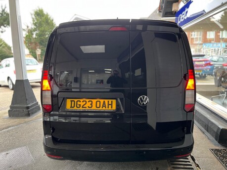 Volkswagen Caddy 2.0 TDI C20 Commerce SWB Euro 6 (s/s) 5dr 6