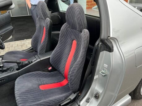 Honda Civic CRX CR-X 1.6 VTEC ESi 2dr 35