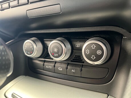 Audi TT TFSI Black Edition S Tronic Euro 5 (s/s) 3dr 30
