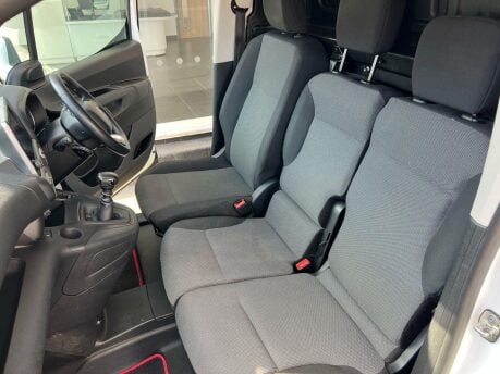 Citroen Berlingo 1.2 1000 PureTech Driver M SWB Euro 6 (s/s) 5dr 14