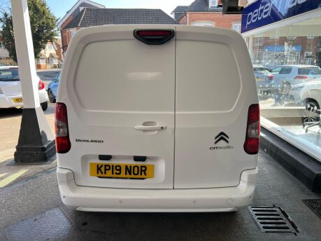 Citroen Berlingo 1.2 1000 PureTech Driver M SWB Euro 6 (s/s) 5dr 5