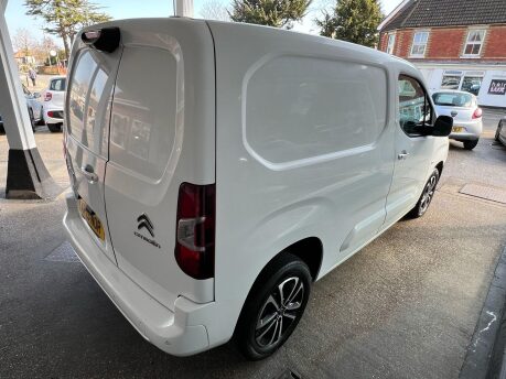 Citroen Berlingo 1.2 1000 PureTech Driver M SWB Euro 6 (s/s) 5dr 6