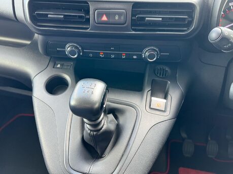 Citroen Berlingo 1.2 1000 PureTech Driver M SWB Euro 6 (s/s) 5dr 17