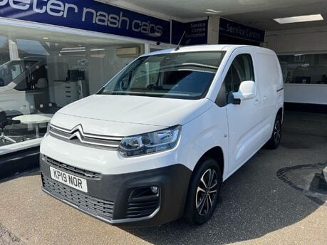 Citroen Berlingo 1.2 1000 PureTech Driver M SWB Euro 6 (s/s) 5dr
