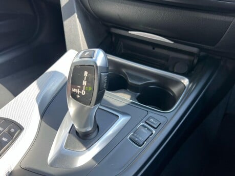 BMW 3 Series 320d M Sport Auto Euro 5 (s/s) 4dr 11