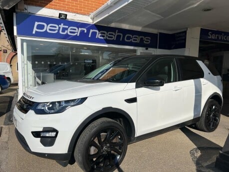 Land Rover Discovery Sport TD4 HSE BLACK 2
