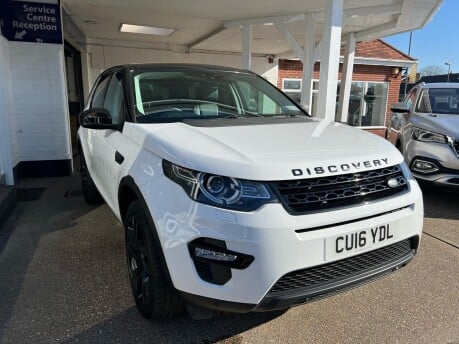 Land Rover Discovery Sport TD4 HSE BLACK 8