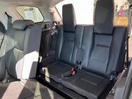 Land Rover Discovery Sport TD4 HSE BLACK 16