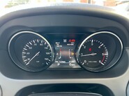 Land Rover Discovery Sport TD4 HSE BLACK 32