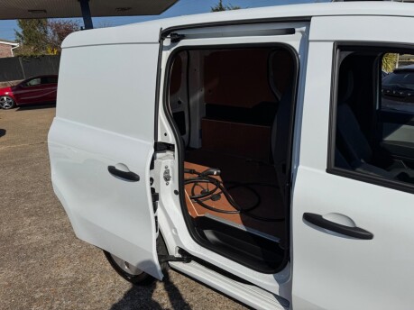 Nissan Townstar 45kWh Acenta Auto L1 H1 6dr 20