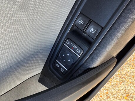 Nissan Townstar 45kWh Acenta Auto L1 H1 6dr 21