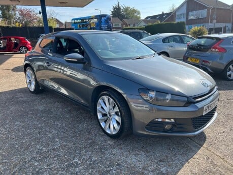 Volkswagen Scirocco 2.0 TDI GT Euro 5 3dr (Leather, Nav) 27