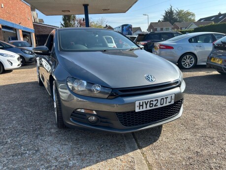 Volkswagen Scirocco 2.0 TDI GT Euro 5 3dr (Leather, Nav) 23