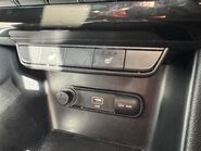Kia Sportage 1.6 GDi 2 Euro 6 (s/s) 5dr 28