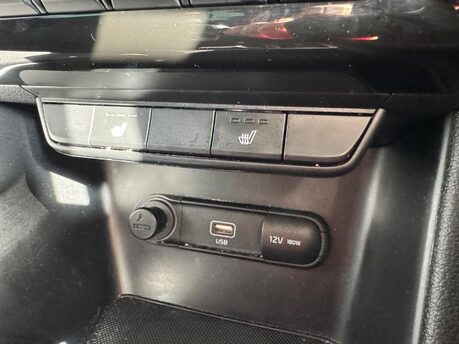 Kia Sportage 1.6 GDi 2 Euro 6 (s/s) 5dr 28