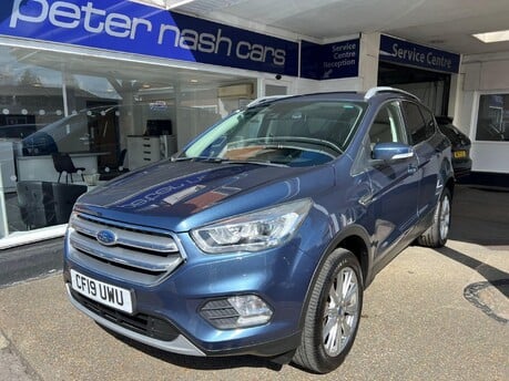 Ford Kuga TITANIUM EDITION