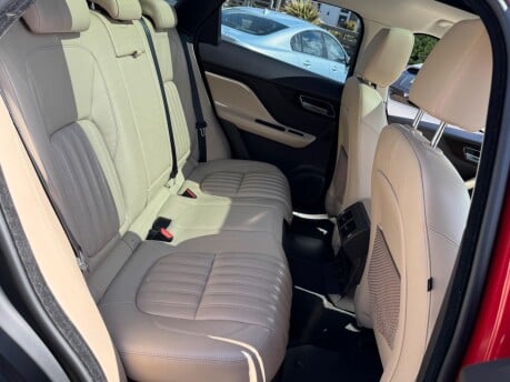 Jaguar F-Pace 2.0 D240 Portfolio Auto AWD Euro 6 (s/s) 5dr 21