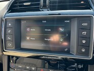 Jaguar F-Pace 2.0 D240 Portfolio Auto AWD Euro 6 (s/s) 5dr 27