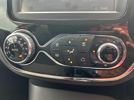 Renault Captur 1.5 dCi Dynamique S MediaNav EDC Euro 5 5dr 17