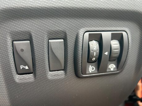 Renault Captur 1.5 dCi Dynamique S MediaNav EDC Euro 5 5dr 15