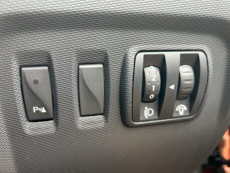 Renault Captur 1.5 dCi Dynamique S MediaNav EDC Euro 5 5dr 15