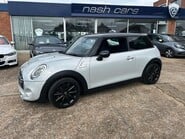Mini Hatch 2.0 Cooper S Auto Euro 6 (s/s) 3dr 4